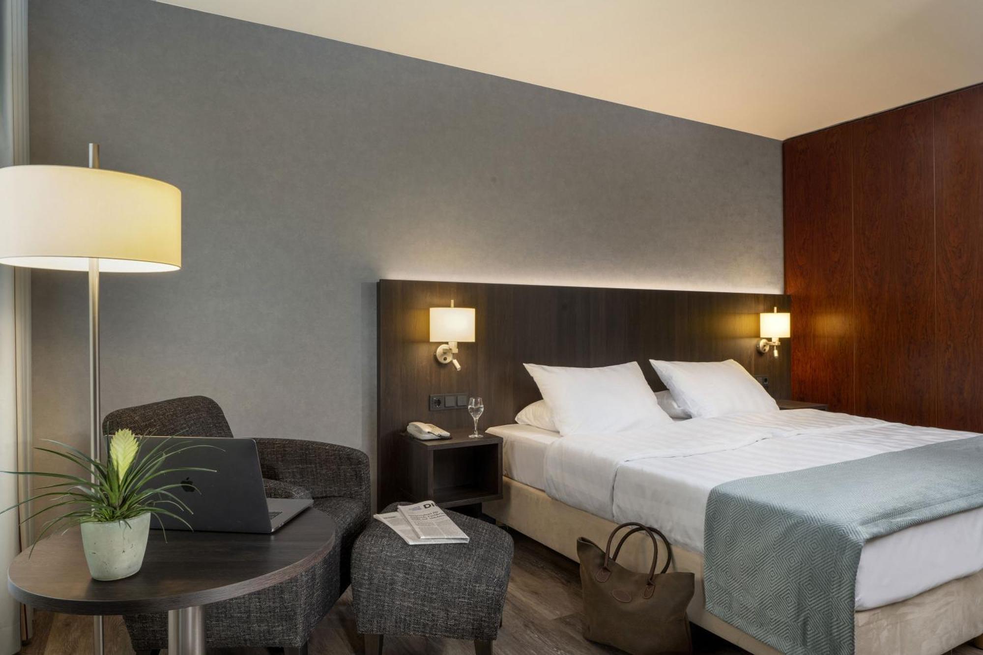 Maritim Hotel BRE Exteriér fotografie